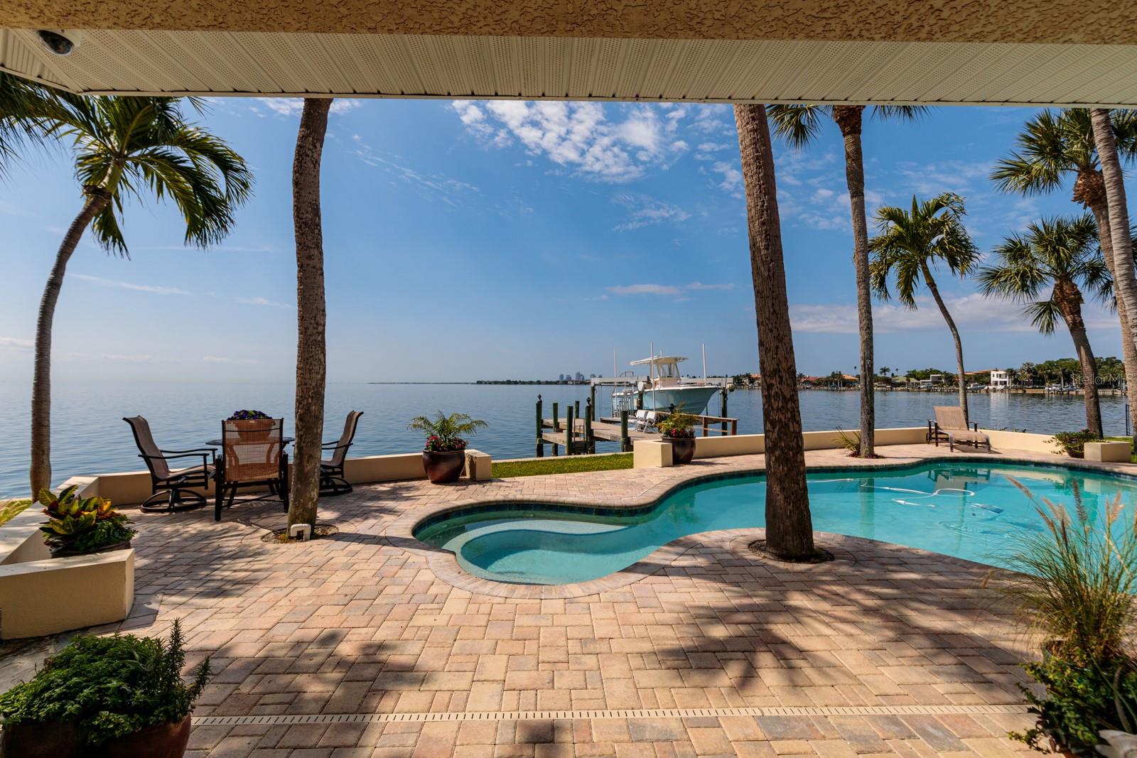 VENETIAN ISLES - Residential