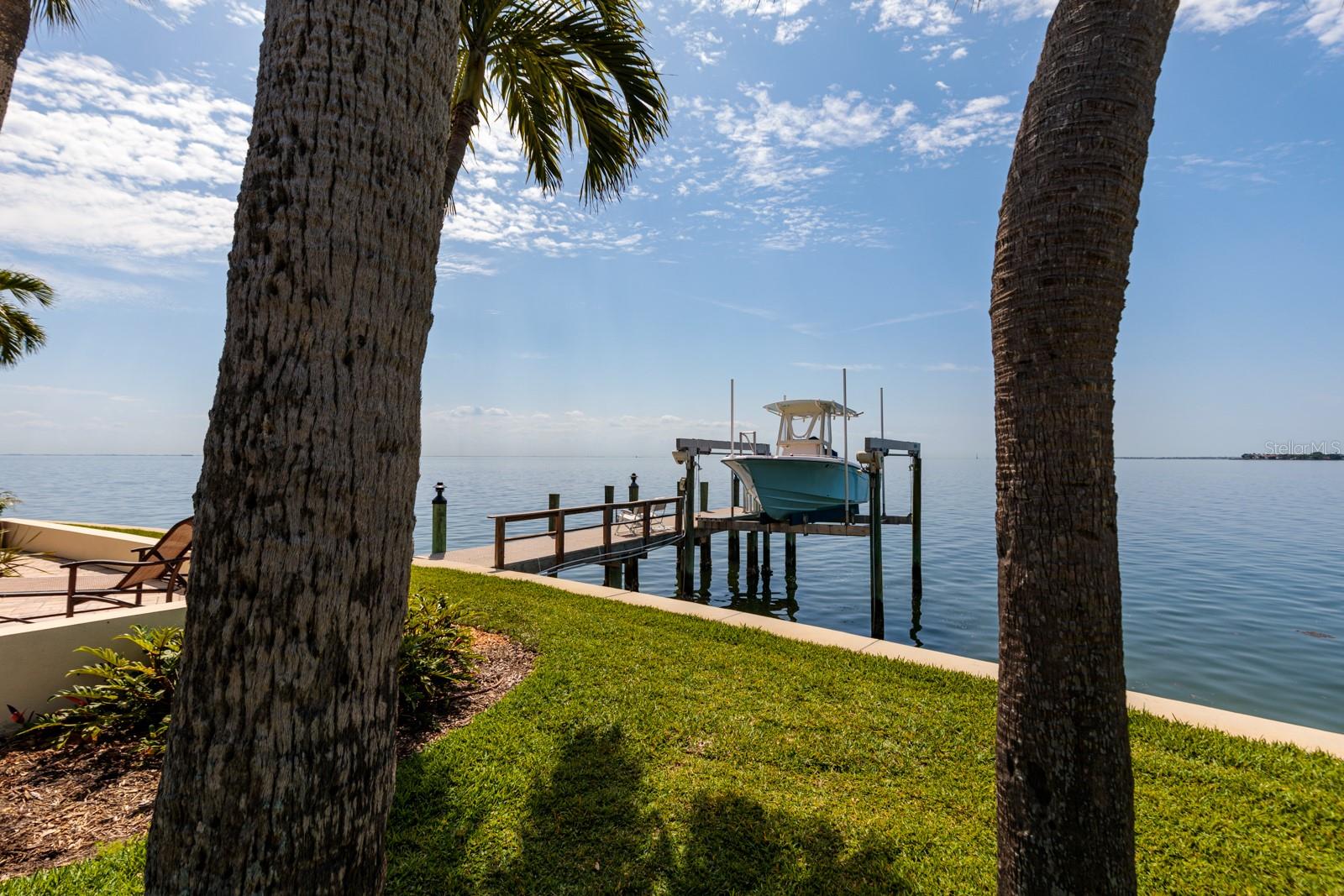 VENETIAN ISLES - Residential