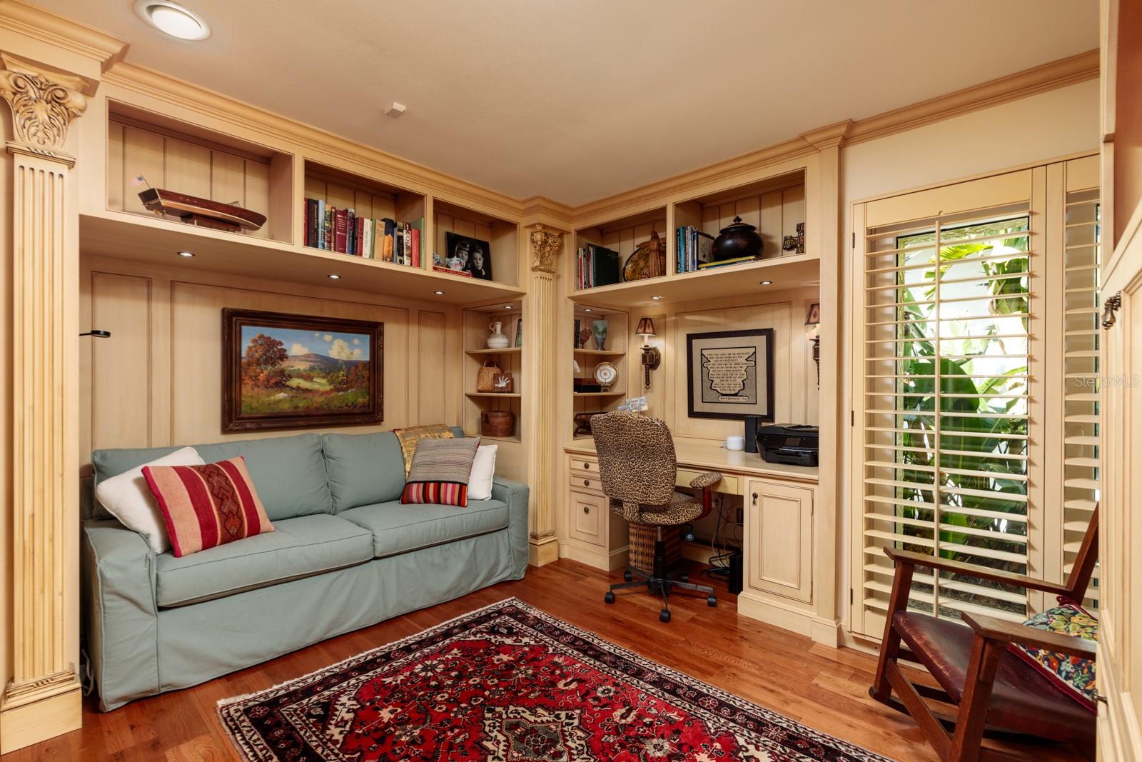 VENETIAN ISLES - Residential