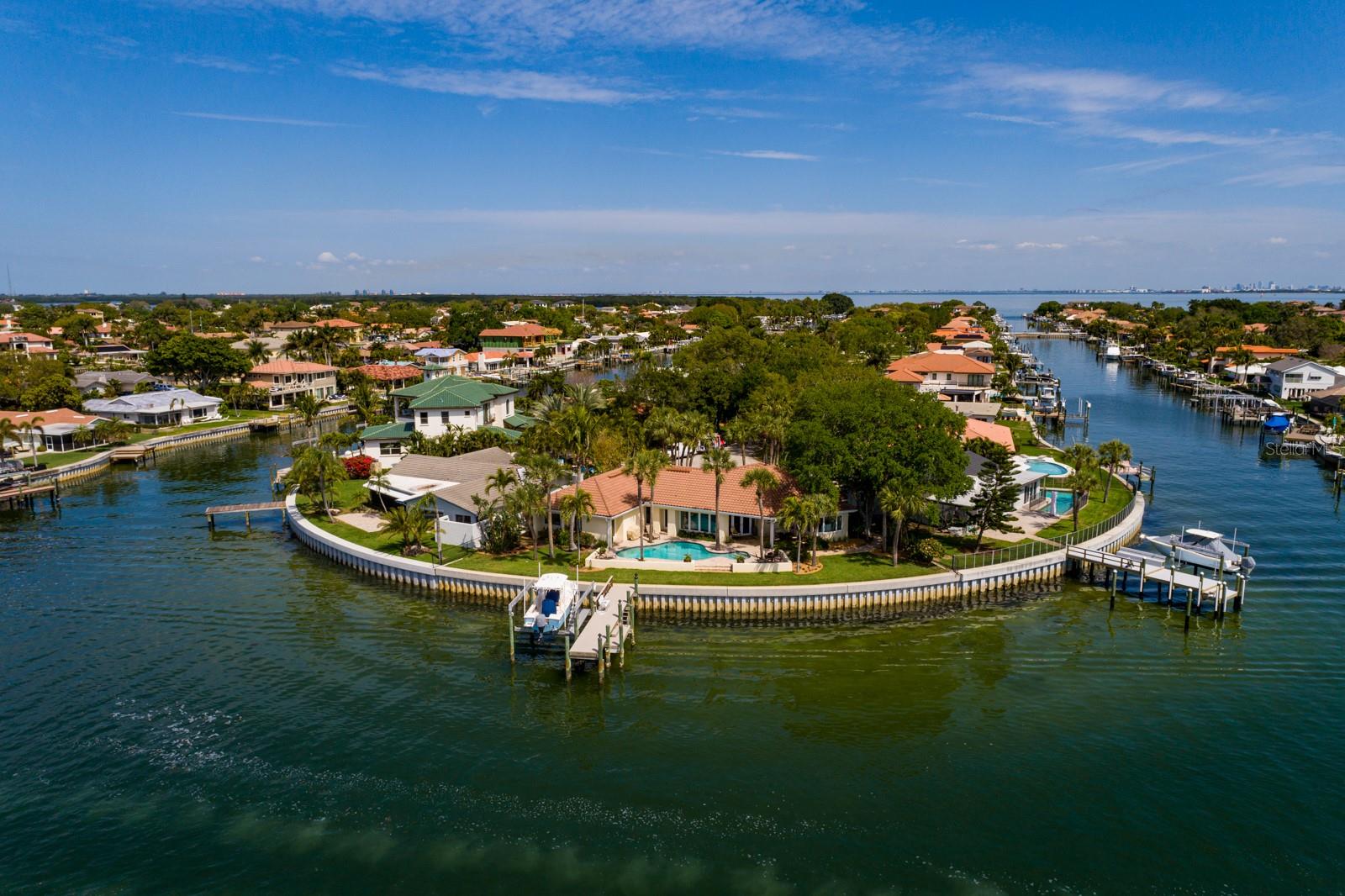 VENETIAN ISLES - Residential