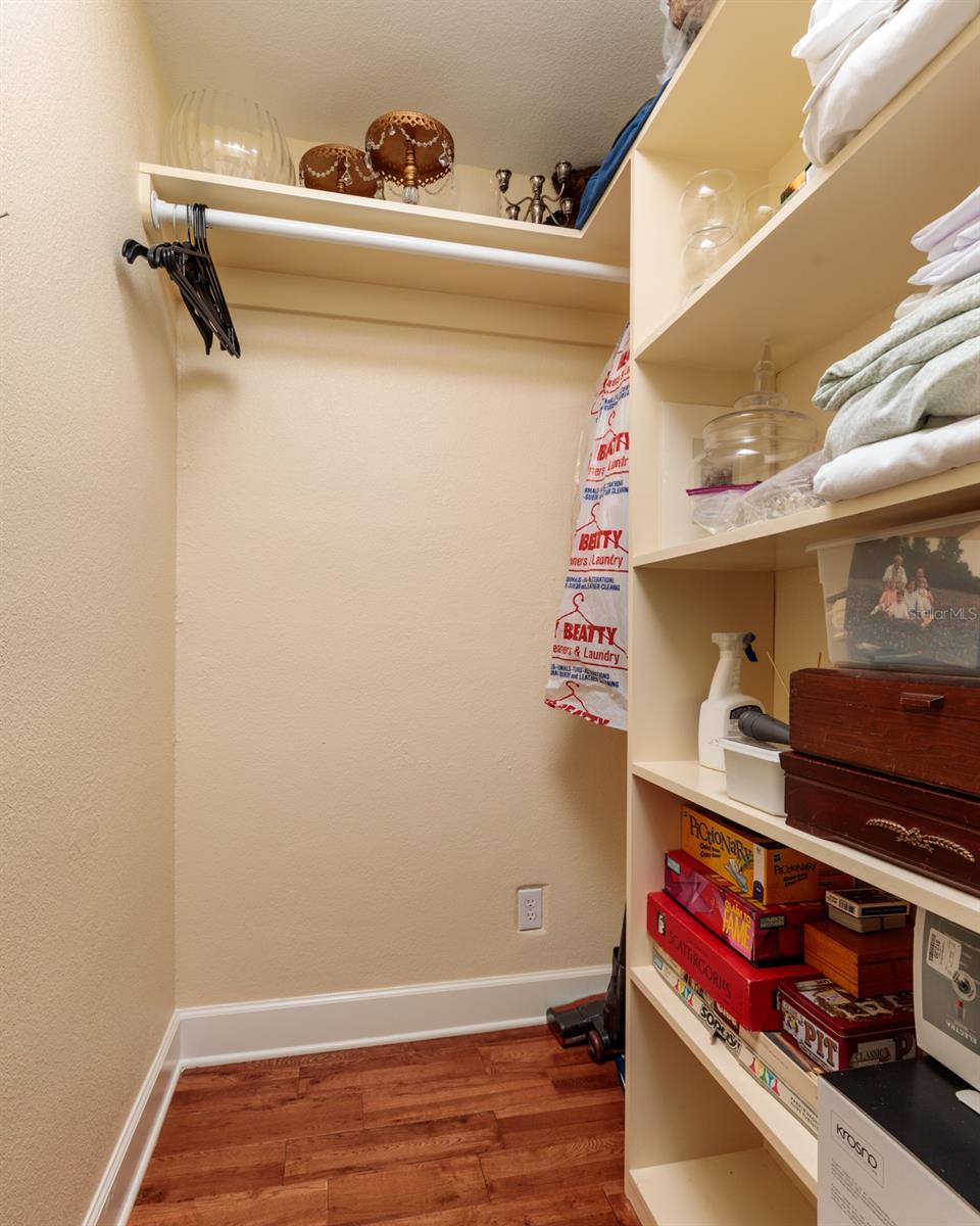 VENETIAN ISLES - Residential