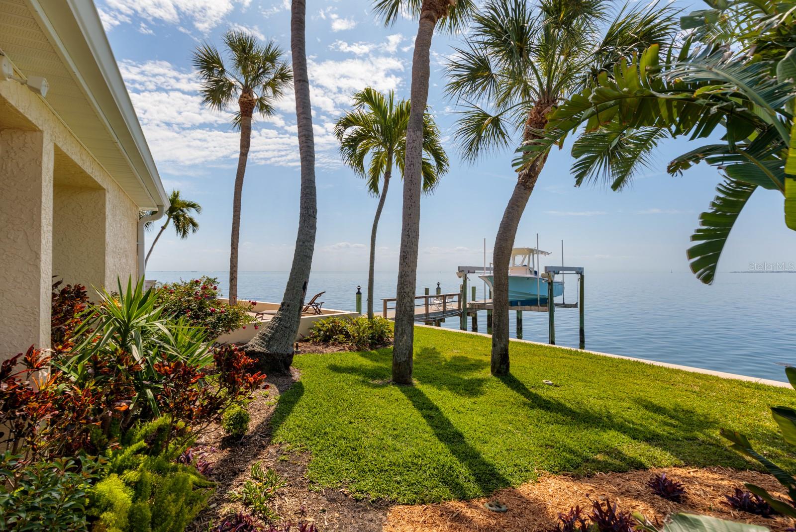 VENETIAN ISLES - Residential