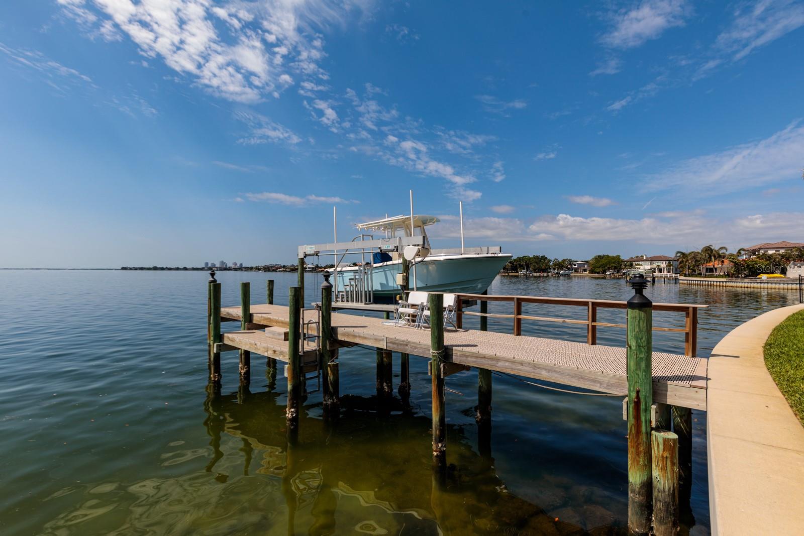 VENETIAN ISLES - Residential