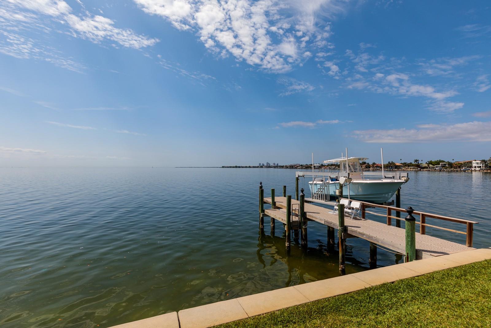 VENETIAN ISLES - Residential