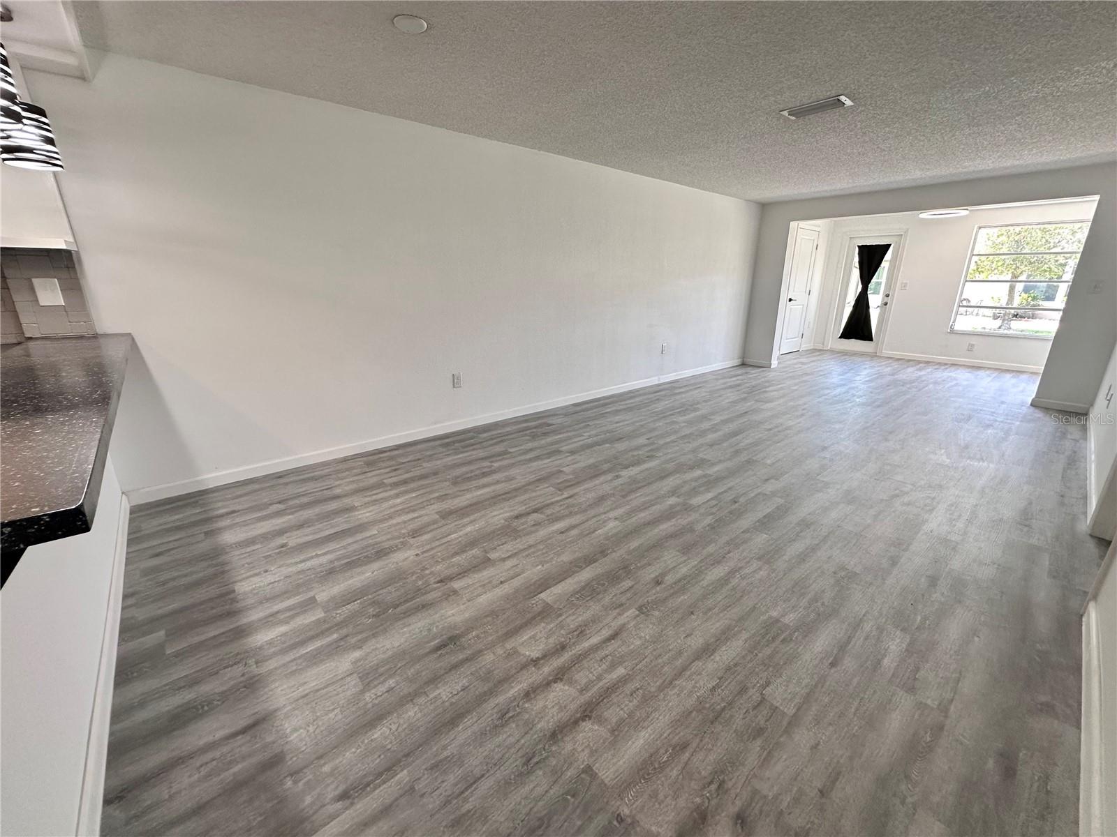 GARDENS BEACON SQUARE - Residential