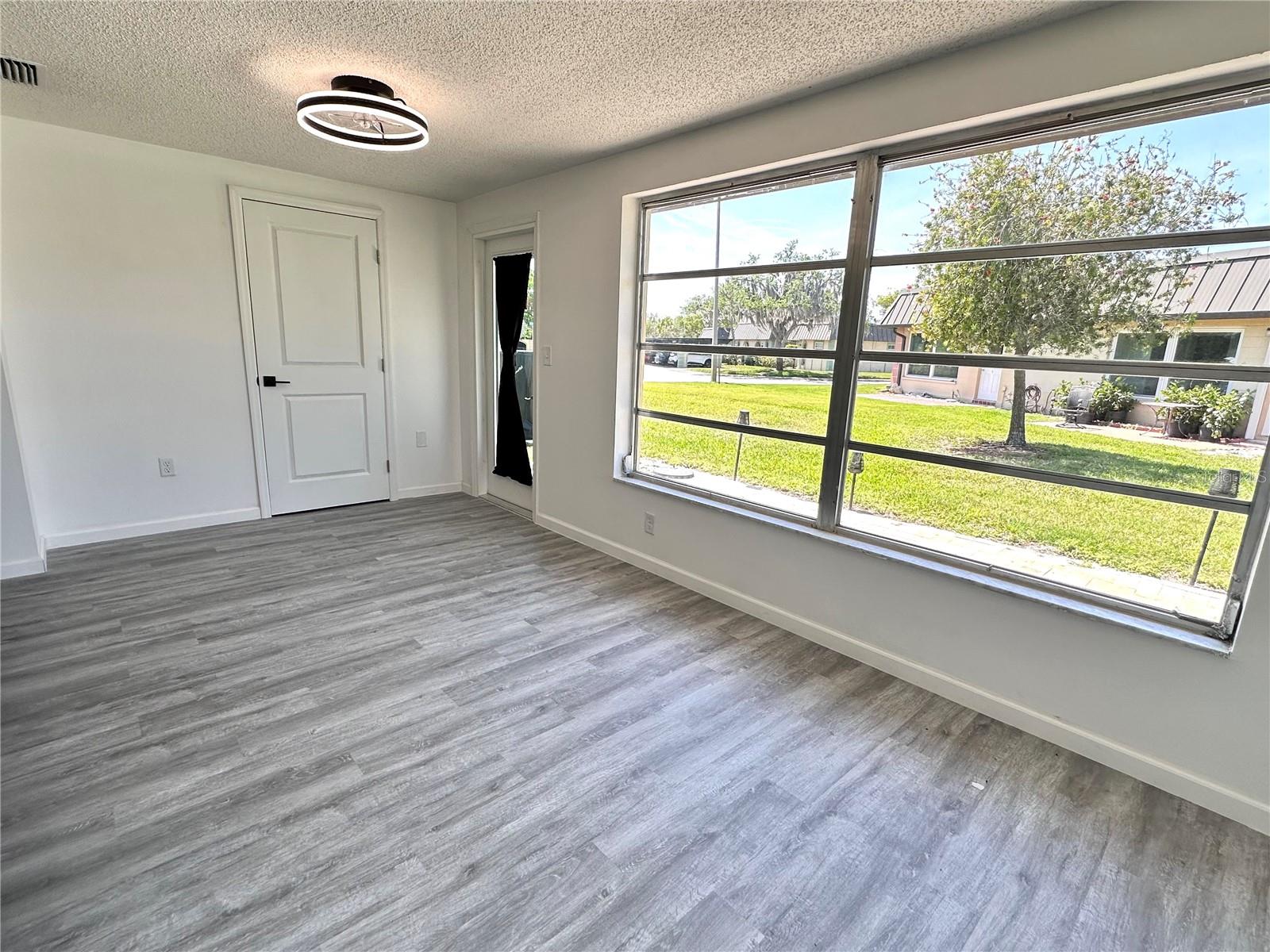 GARDENS BEACON SQUARE - Residential