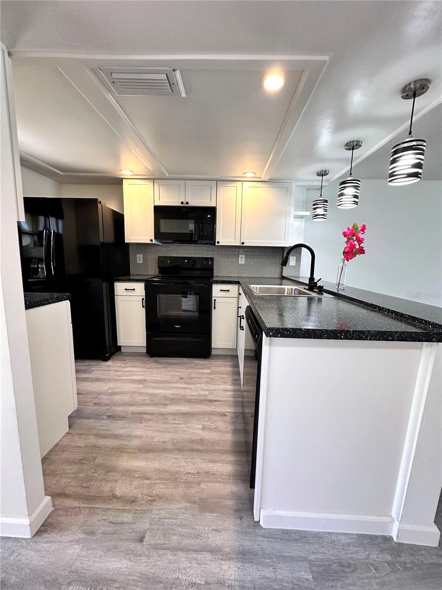 GARDENS BEACON SQUARE - Residential