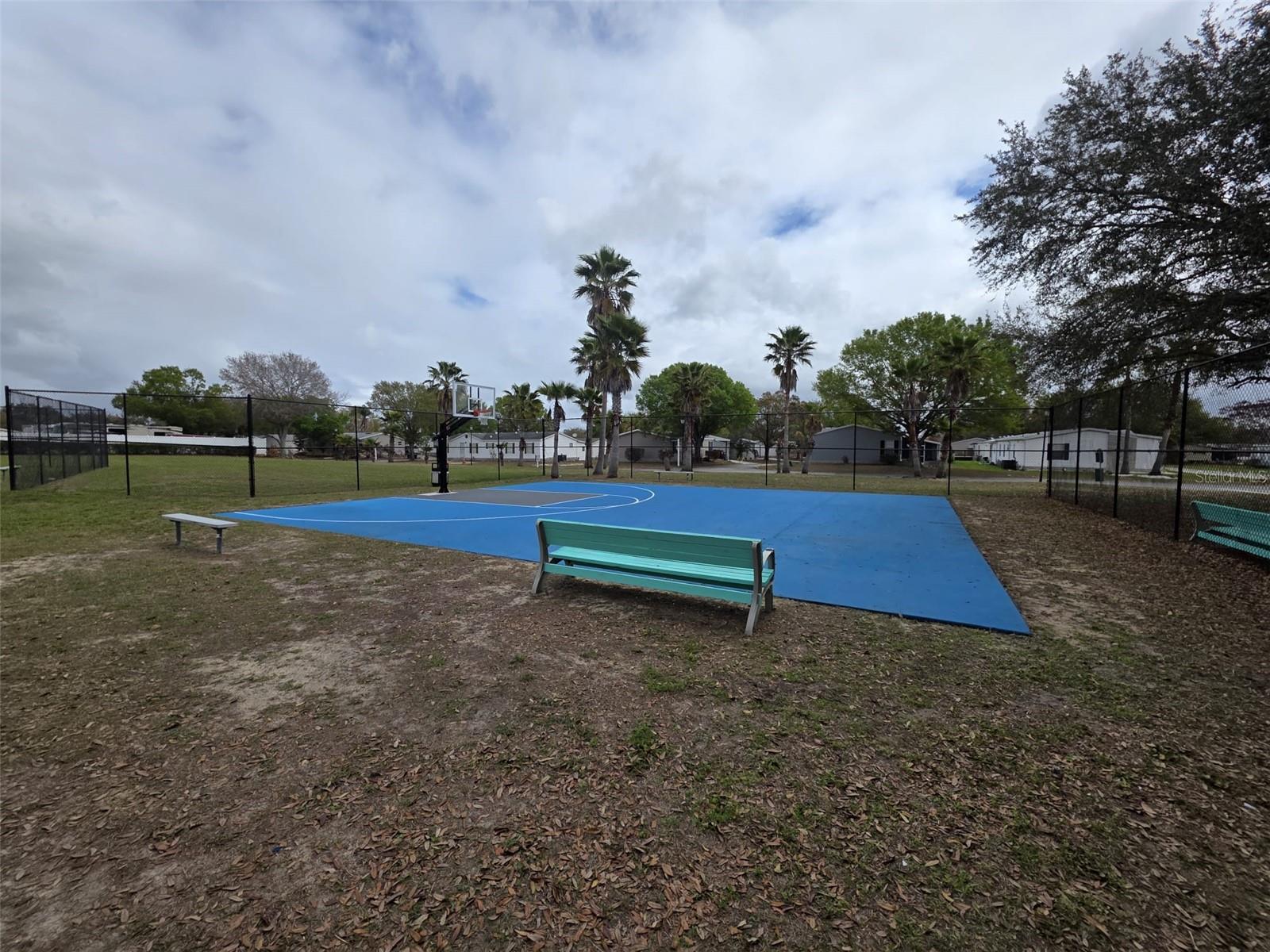 RIDGE COMMUNITY - Residential