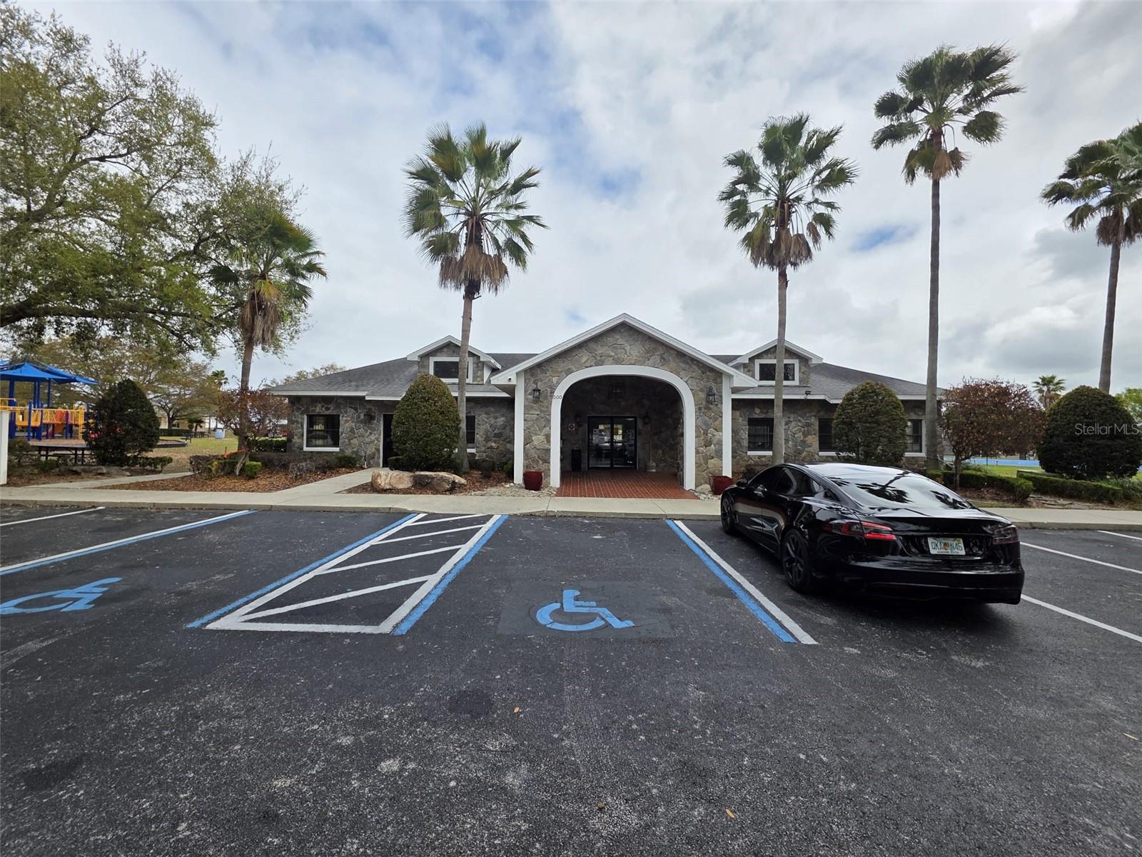 RIDGE COMMUNITY - Residential