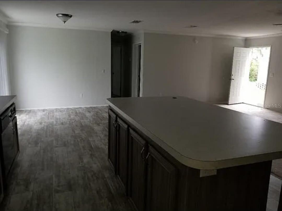 RIDGE COMMUNITY - Residential