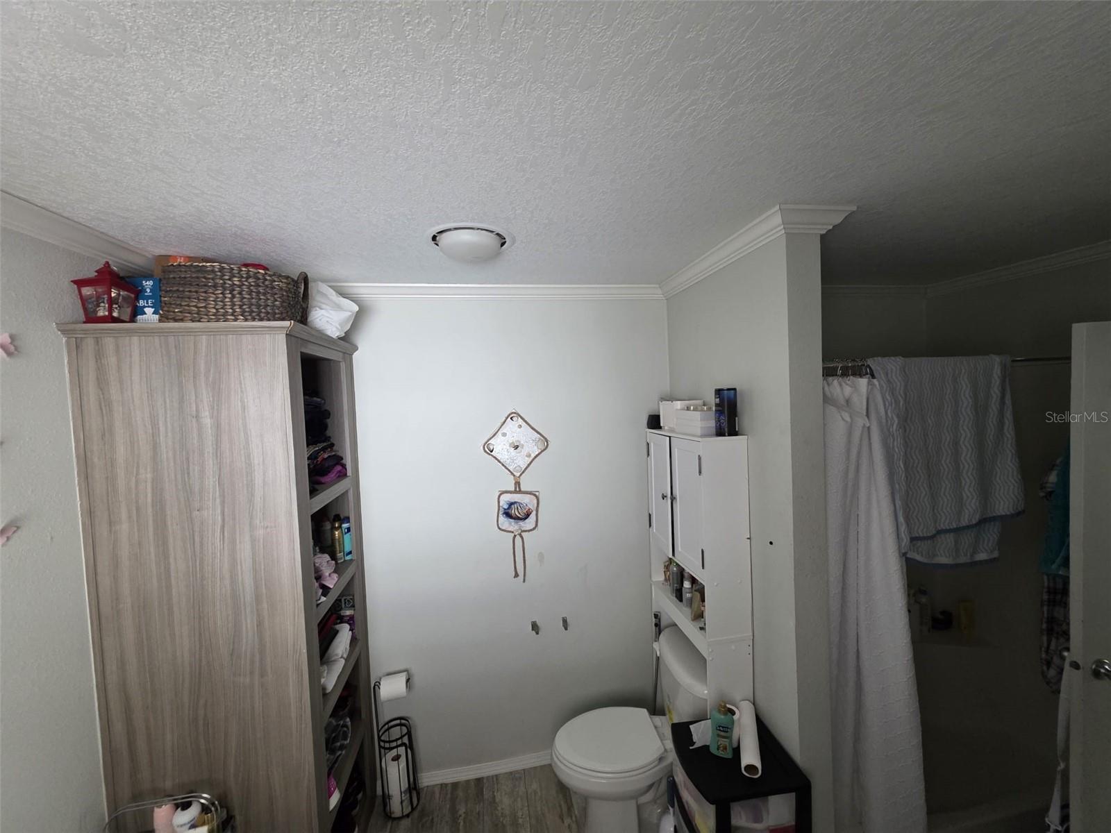 RIDGE COMMUNITY - Residential