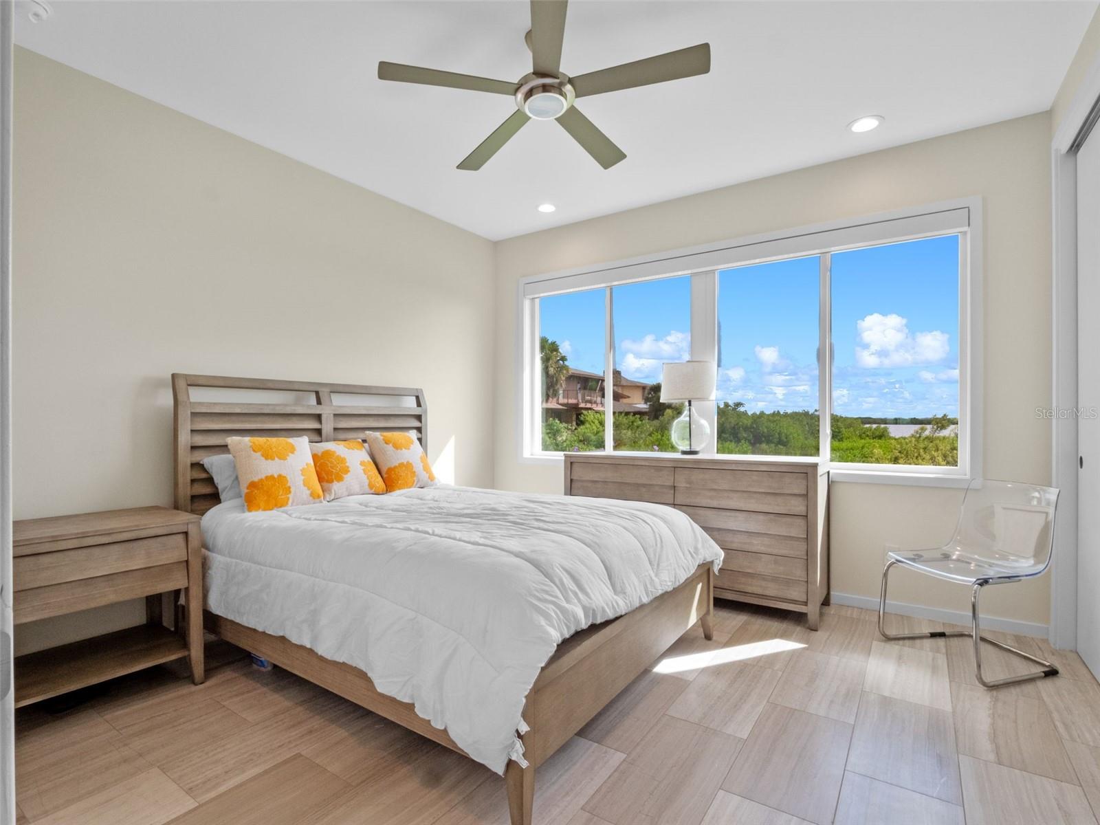 PICKETT GRANT NEW SMYRNA - Residential