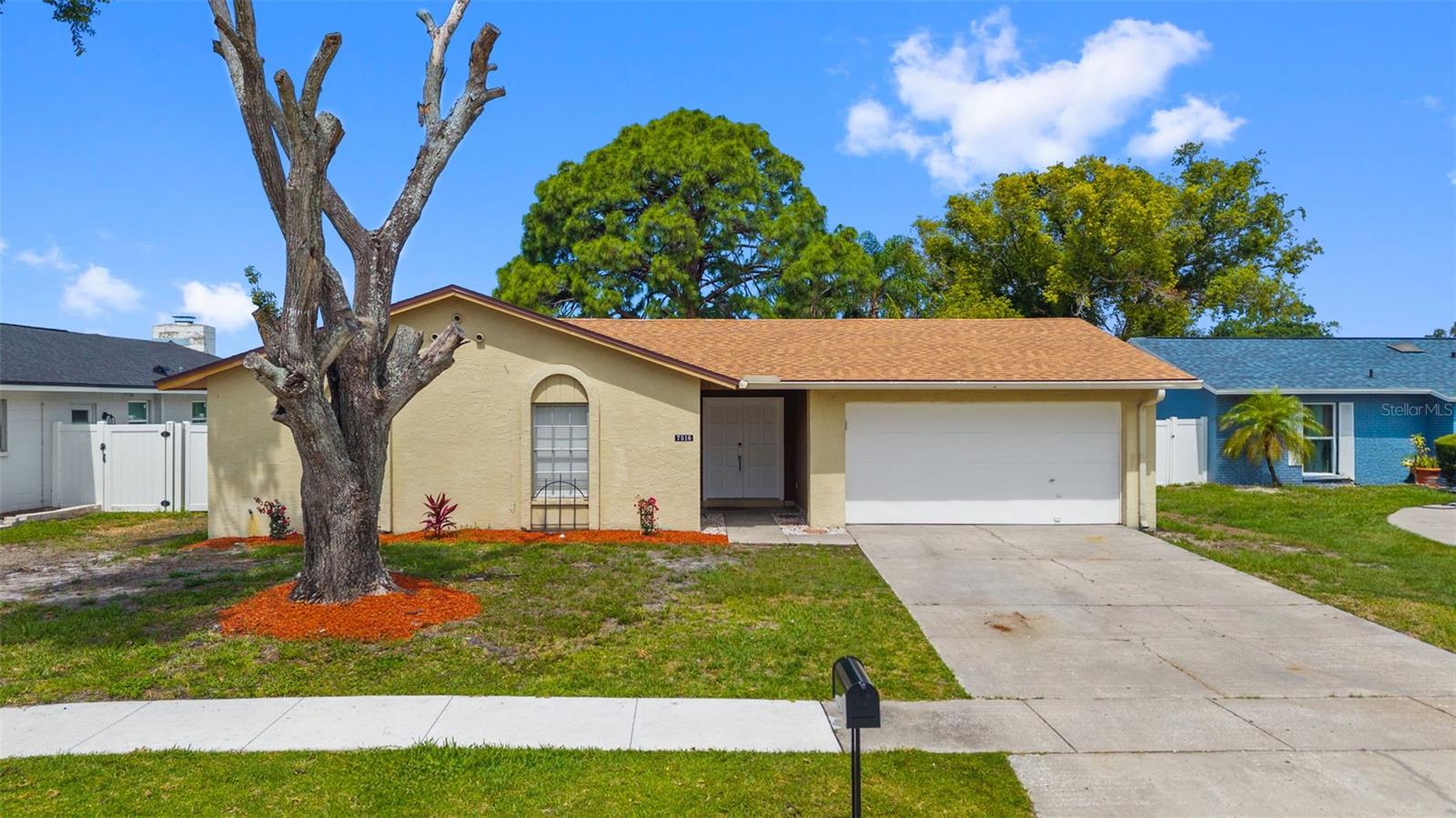 7516 ARMAND CIRCLE