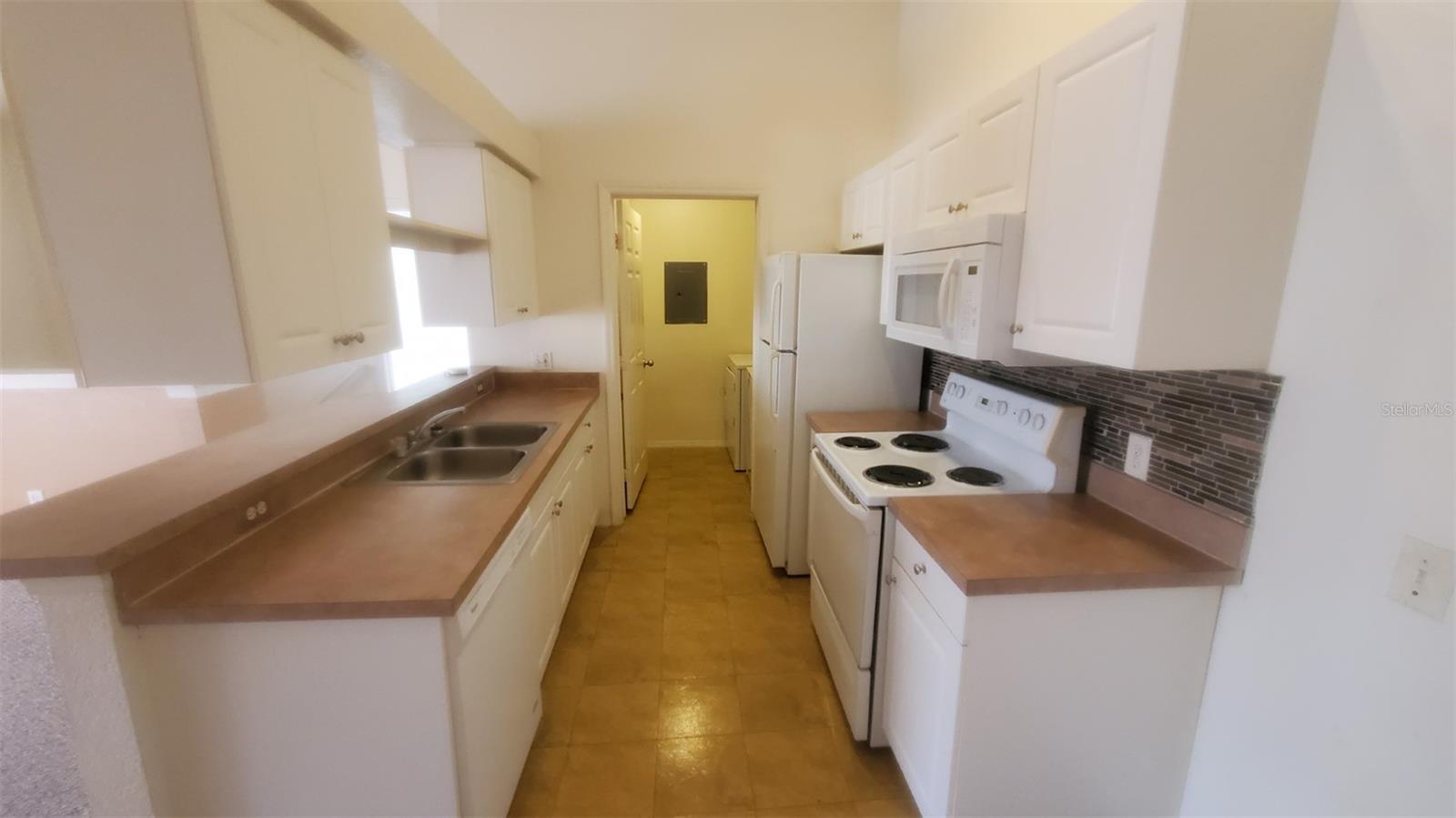 BELMONT AT RYALS CHASE CONDO - Residential