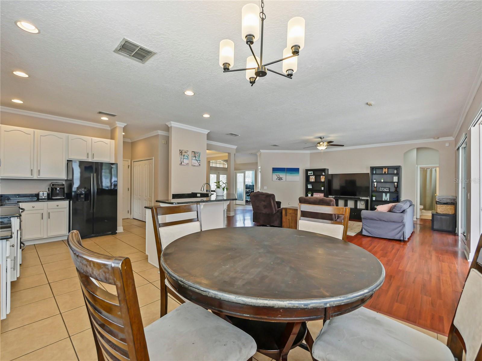 LIVE OAK RESERVE UNIT THREE - Residential