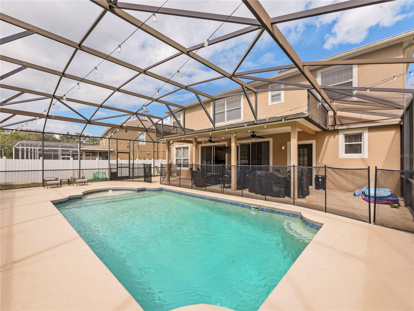 LIVE OAK RESERVE UNIT THREE - Residential