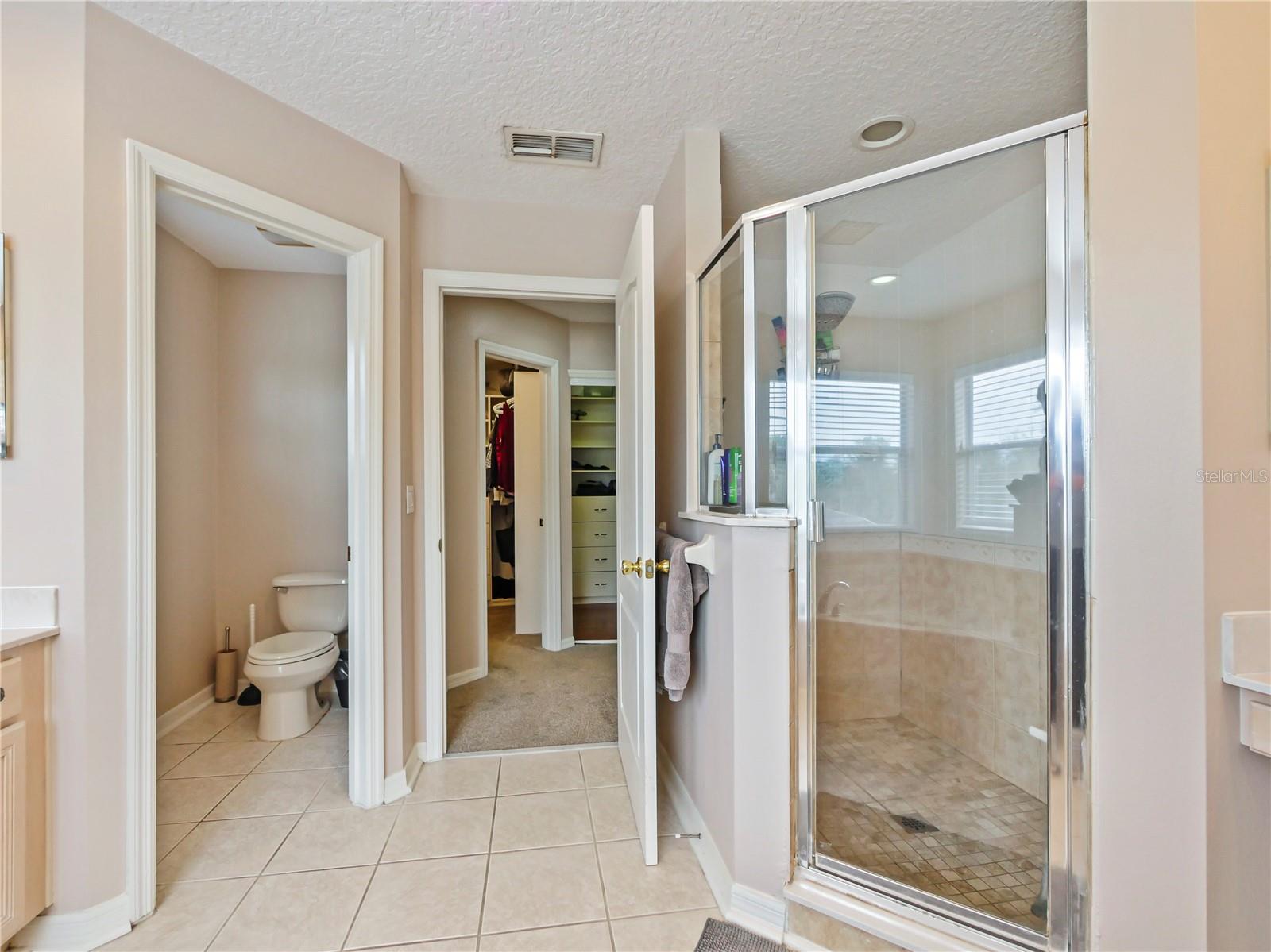 LIVE OAK RESERVE UNIT THREE - Residential