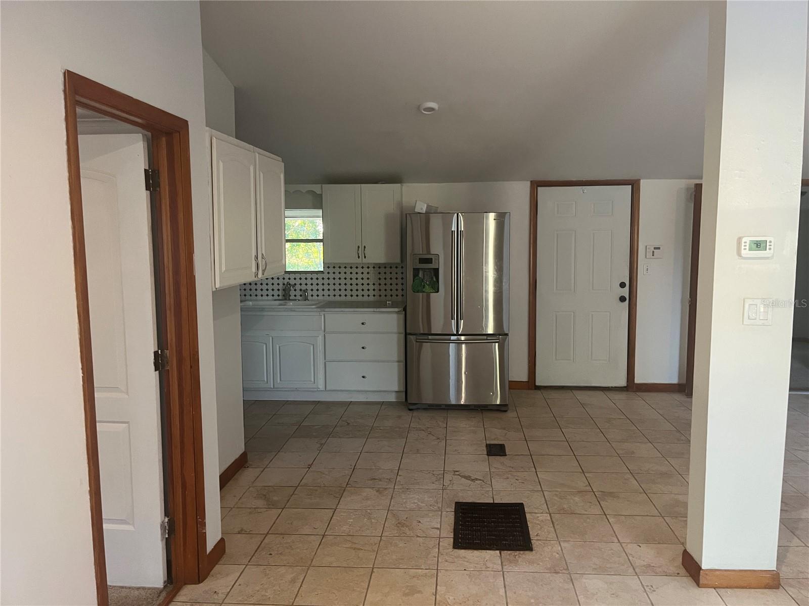 CARLTON MANOR - Residential