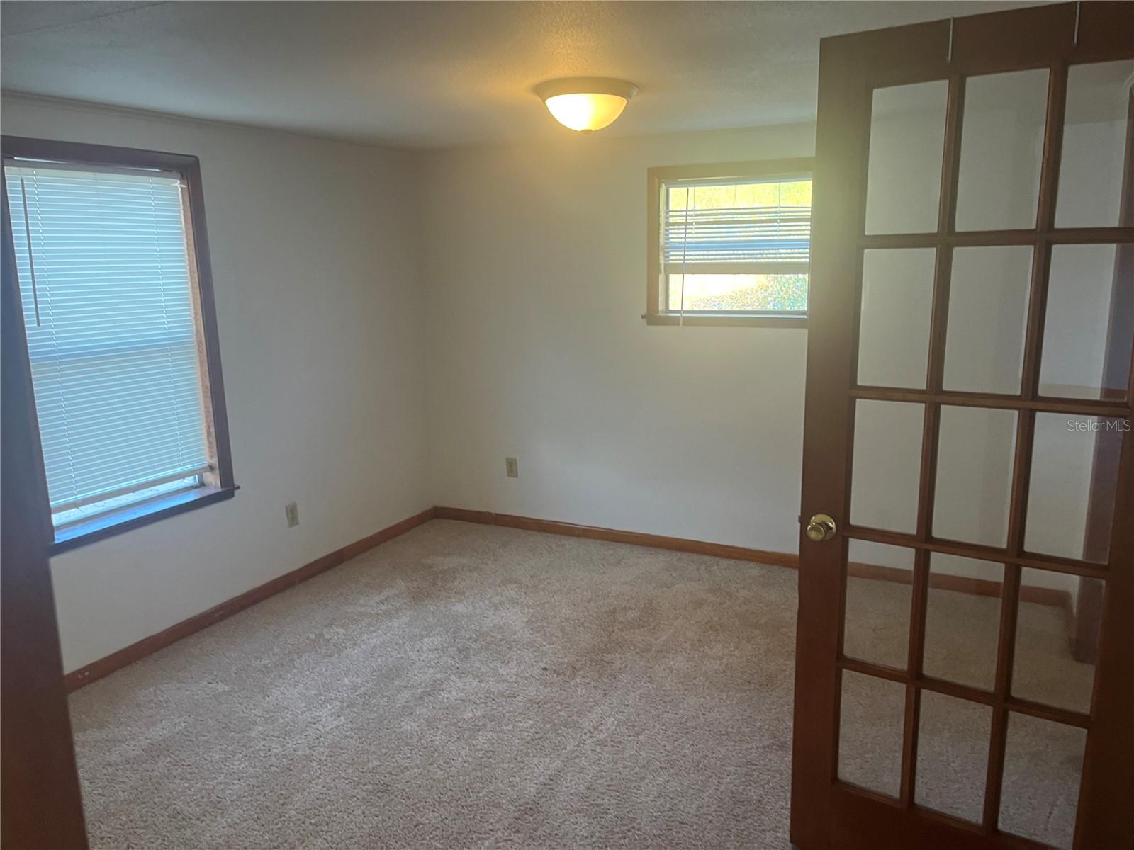 CARLTON MANOR - Residential