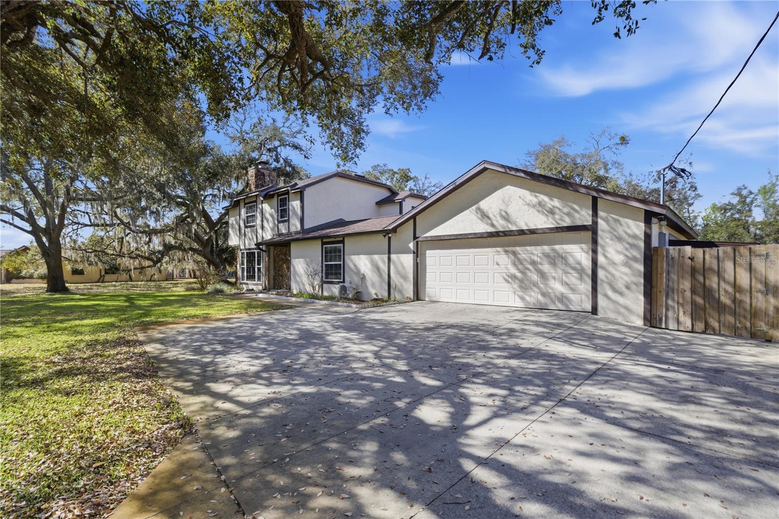 ARCHWOOD ESTATES - Residential