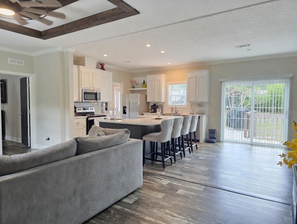 Photo of 10617 Skewlee Gardens Drive, Thonotosassa, FL 33592 (MLS # TB8512285)