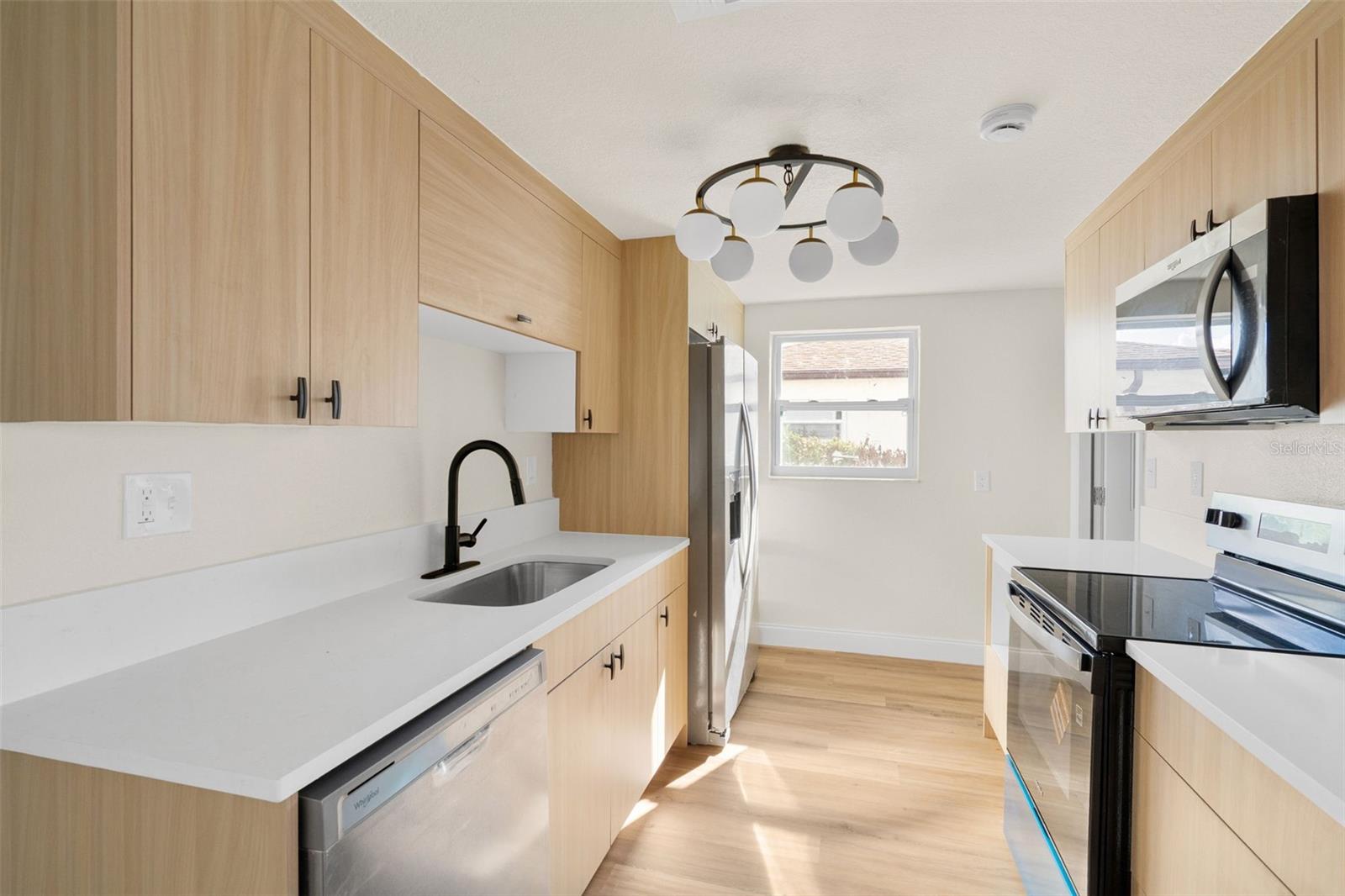 HUDSON BEACH ESTATES - Residential