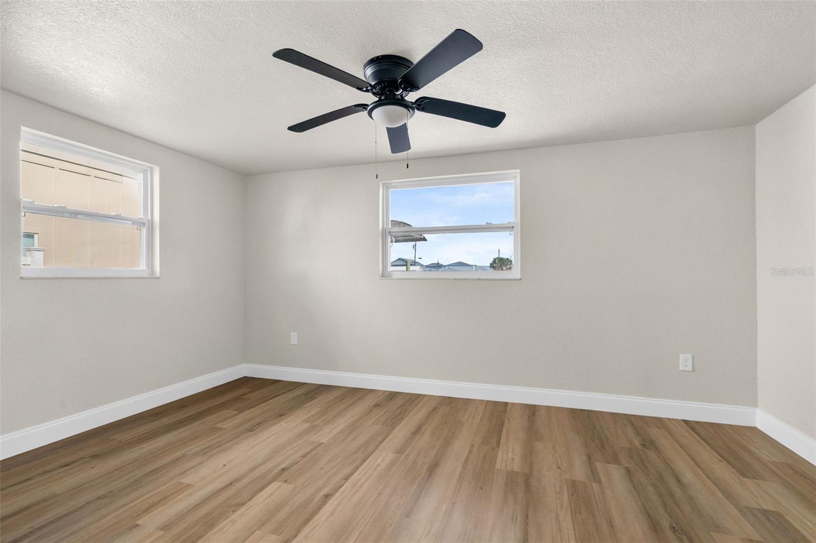 HUDSON BEACH ESTATES - Residential