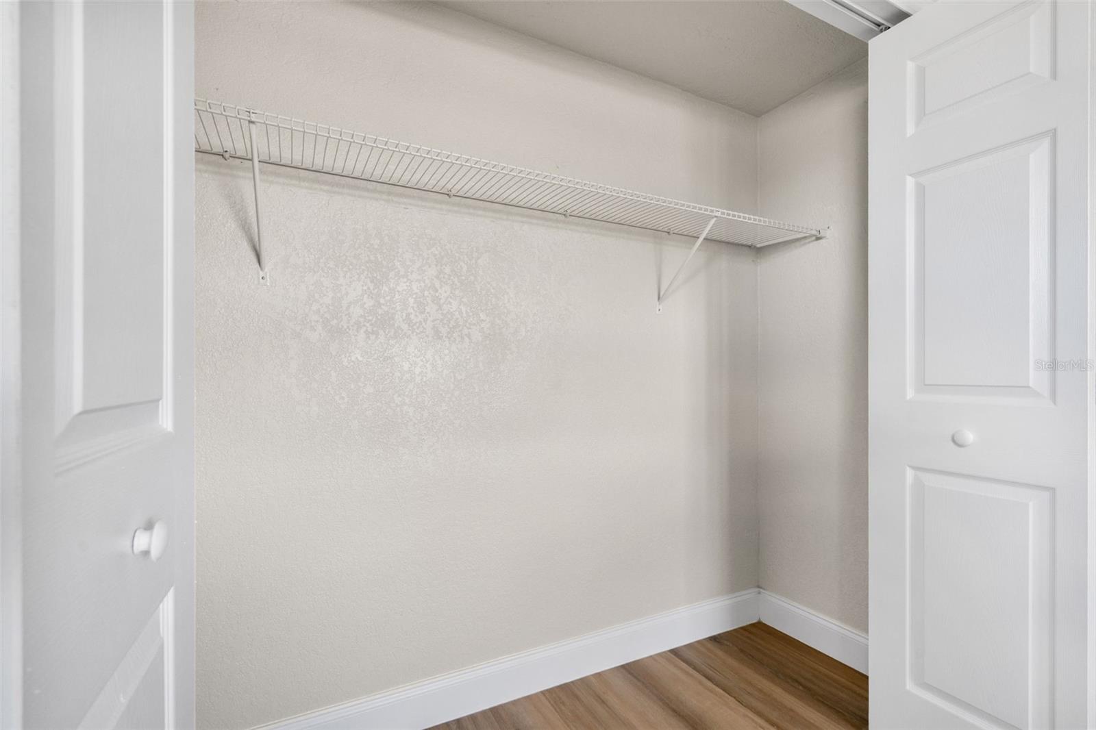 HUDSON BEACH ESTATES - Residential