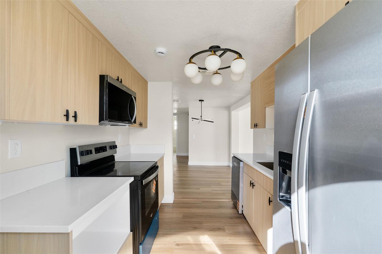 HUDSON BEACH ESTATES - Residential