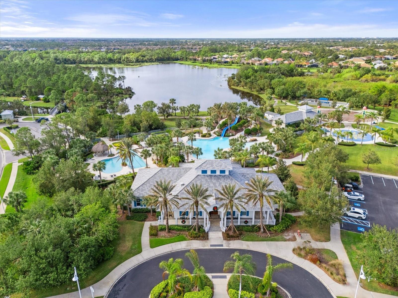 GRAND PALM - Residential