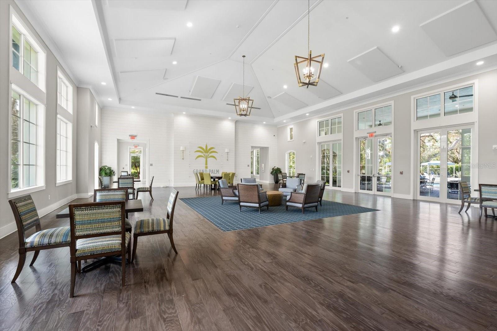 GRAND PALM - Residential