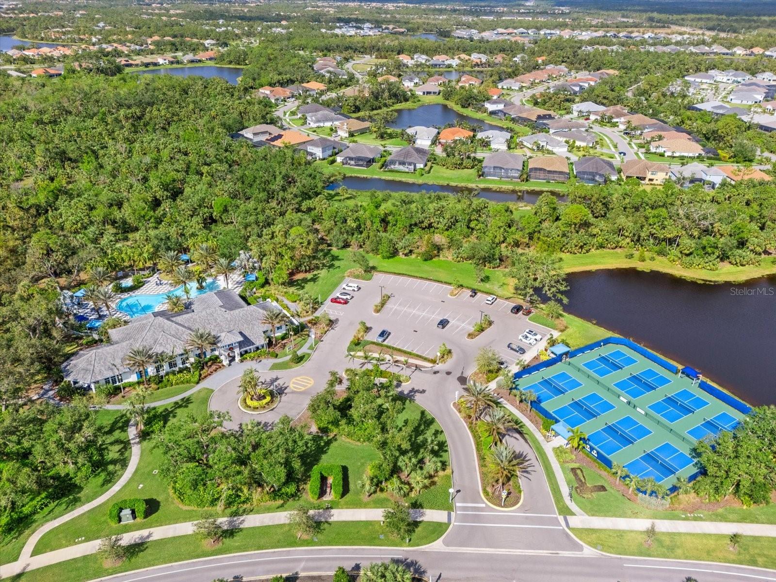 GRAND PALM - Residential