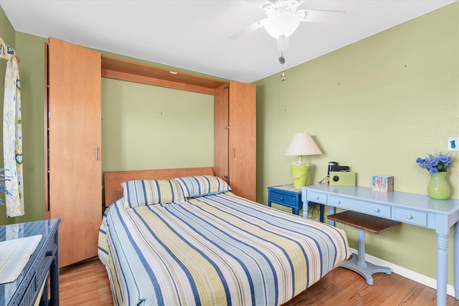 ST JAMES CONDO - Residential