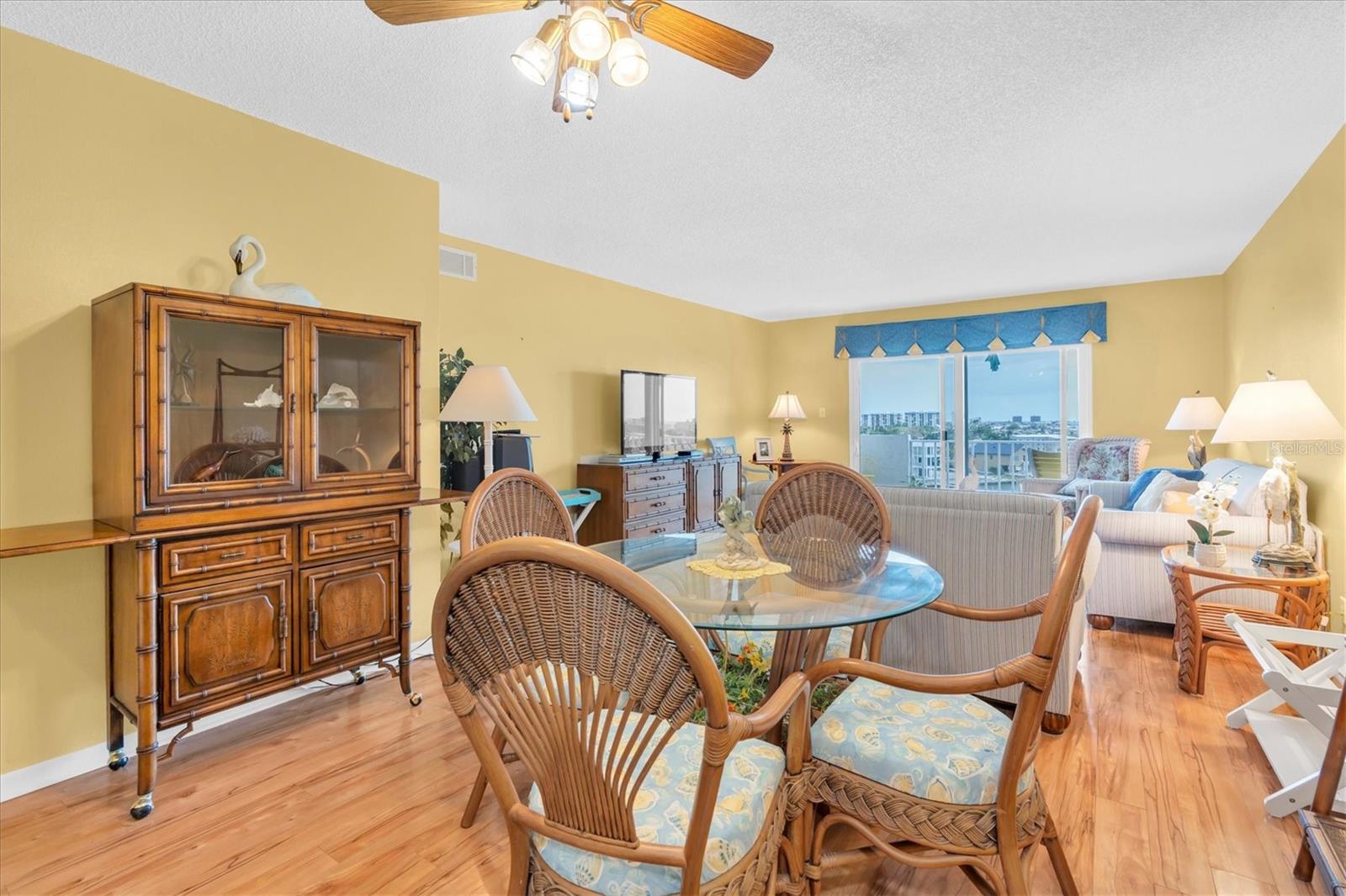 ST JAMES CONDO - Residential