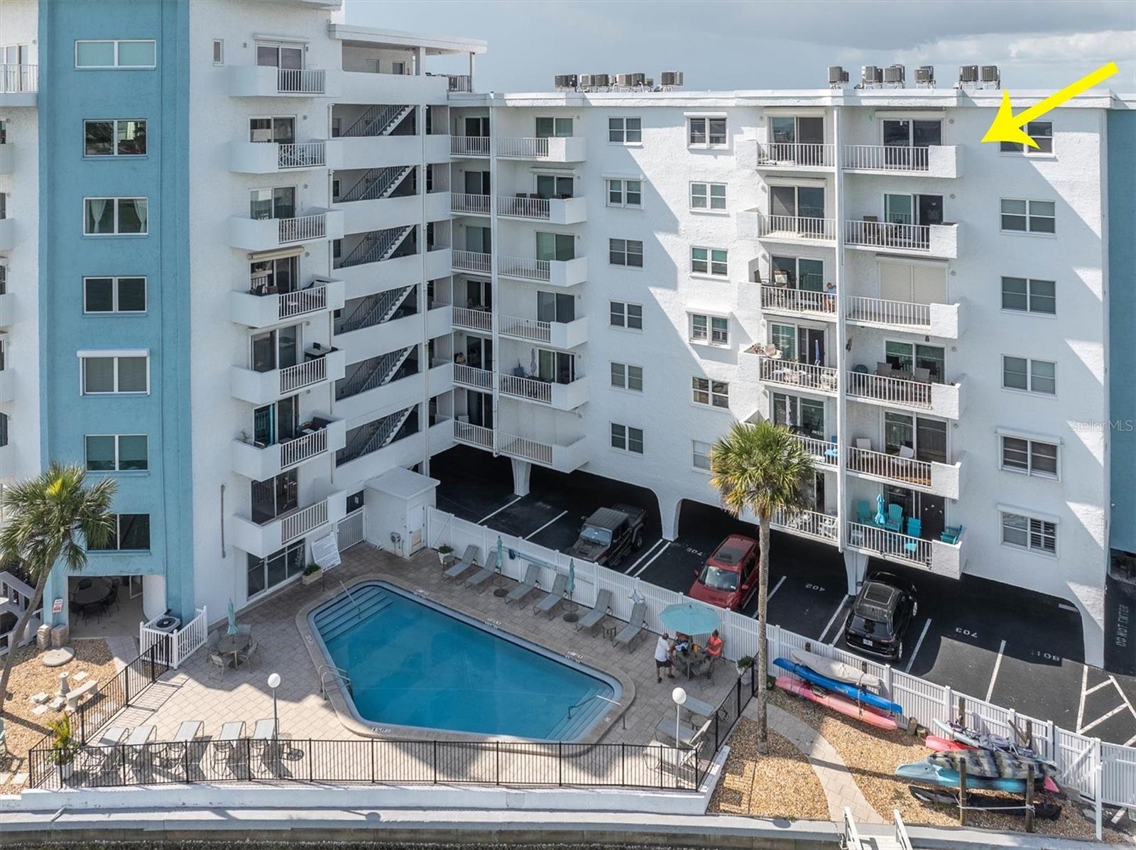 ST JAMES CONDO - Residential