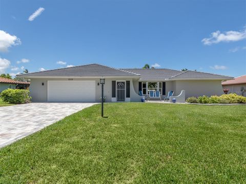 A home in NOKOMIS