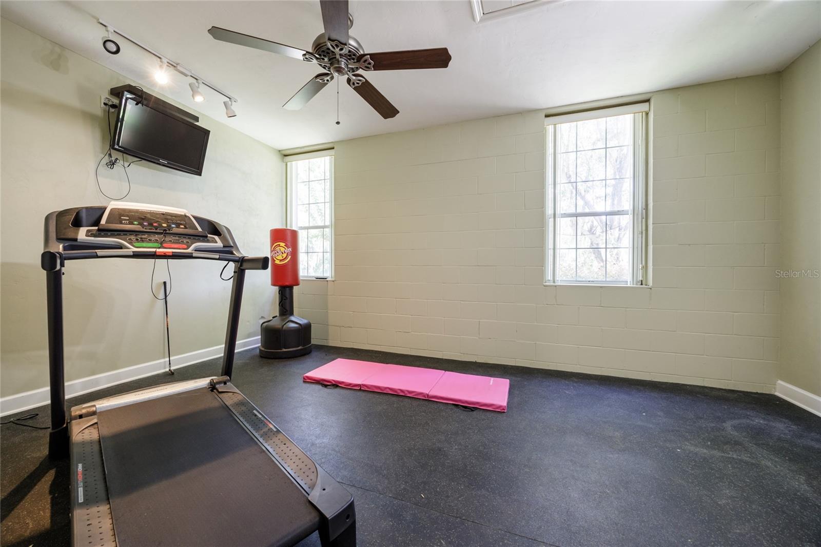 N/A - Residential Lease