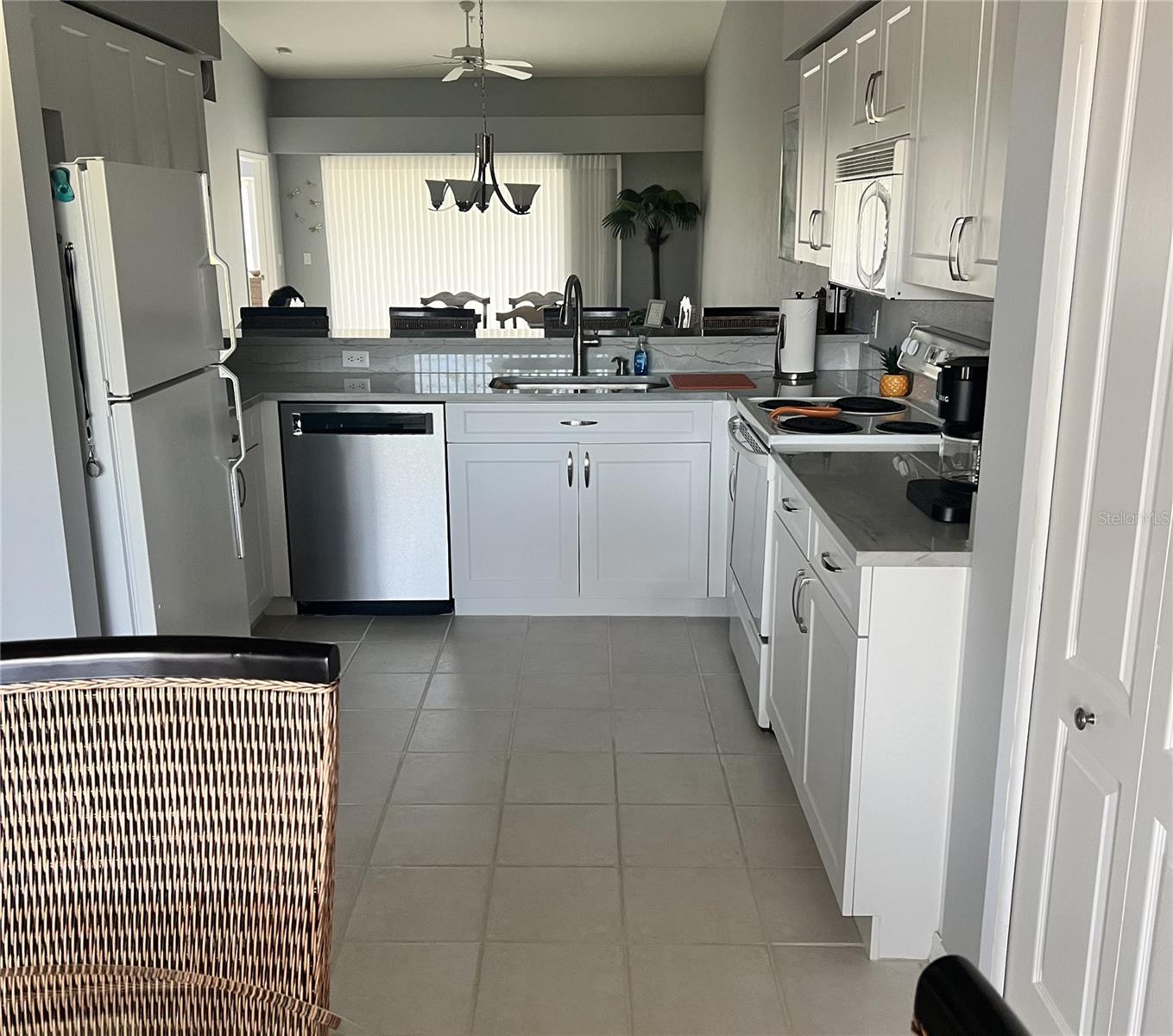 STONEYBROOK VERANDA GREENS NORTH 02 - Residential Lease