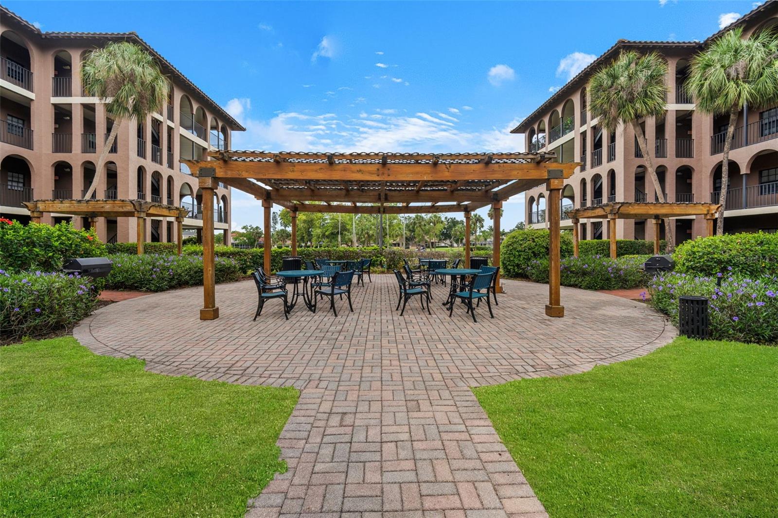 GOLFVIEW I CONDO - Residential