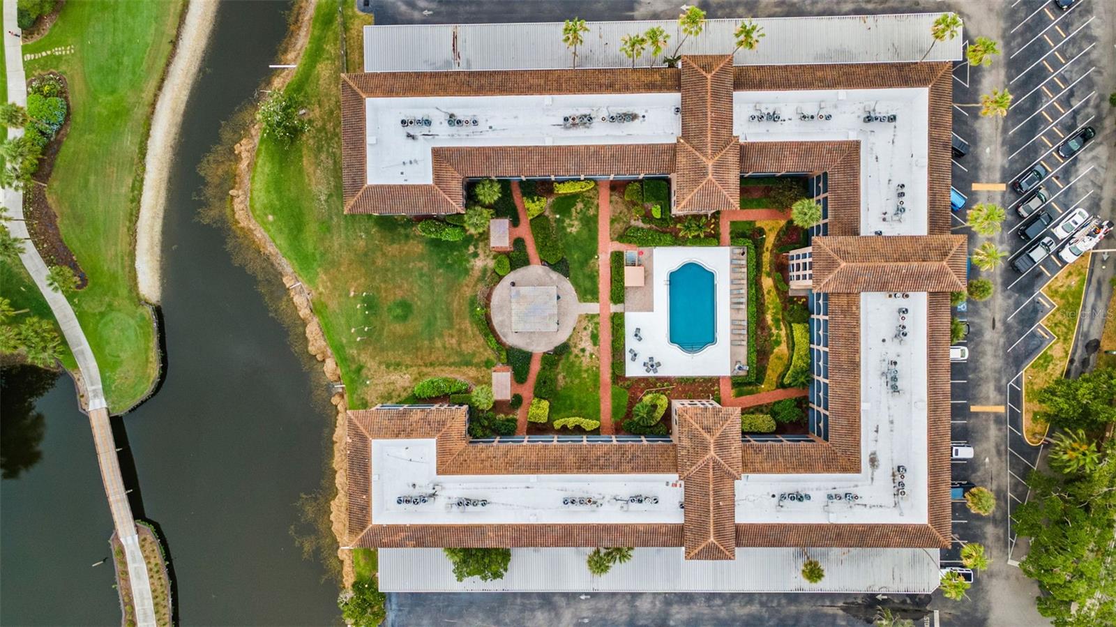 6100 GULFPORT BOULEVARD S 402