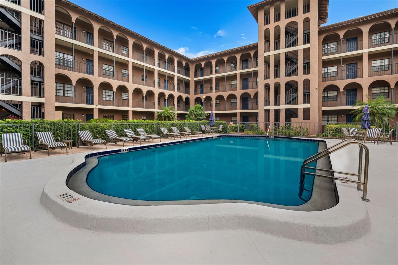 GOLFVIEW I CONDO - Residential