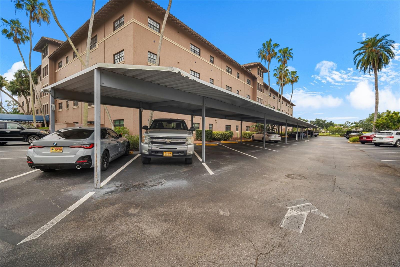GOLFVIEW I CONDO - Residential