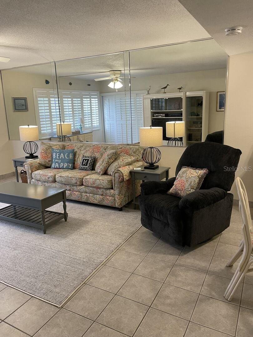 CASTLE REEF CONDO - Residential