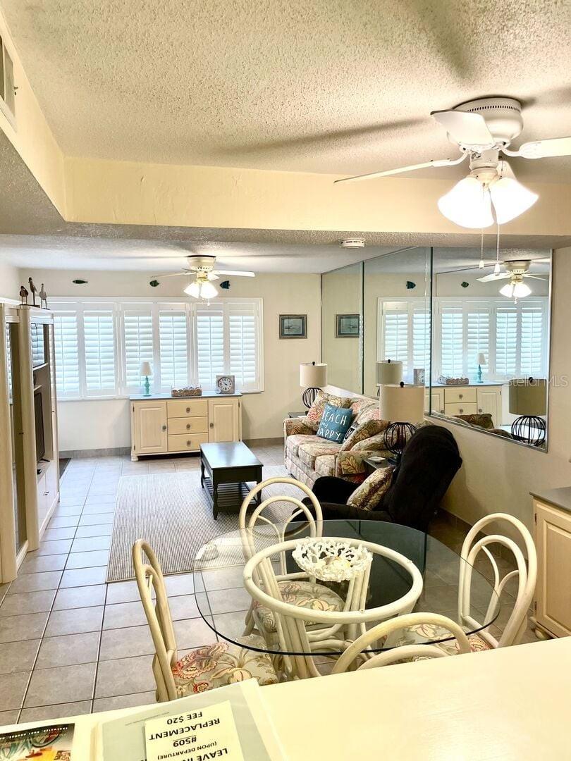 CASTLE REEF CONDO - Residential