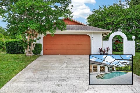 Photo of 6 Foxhall Court, Palm Coast, FL 32137 (MLS # V4948956)