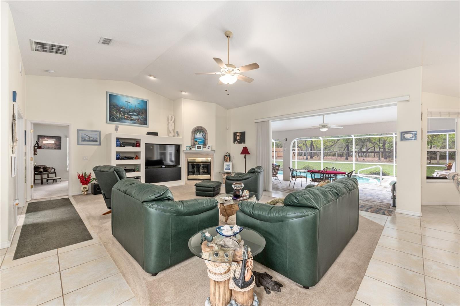 PINE RIDGE UNIT 03 - Residential