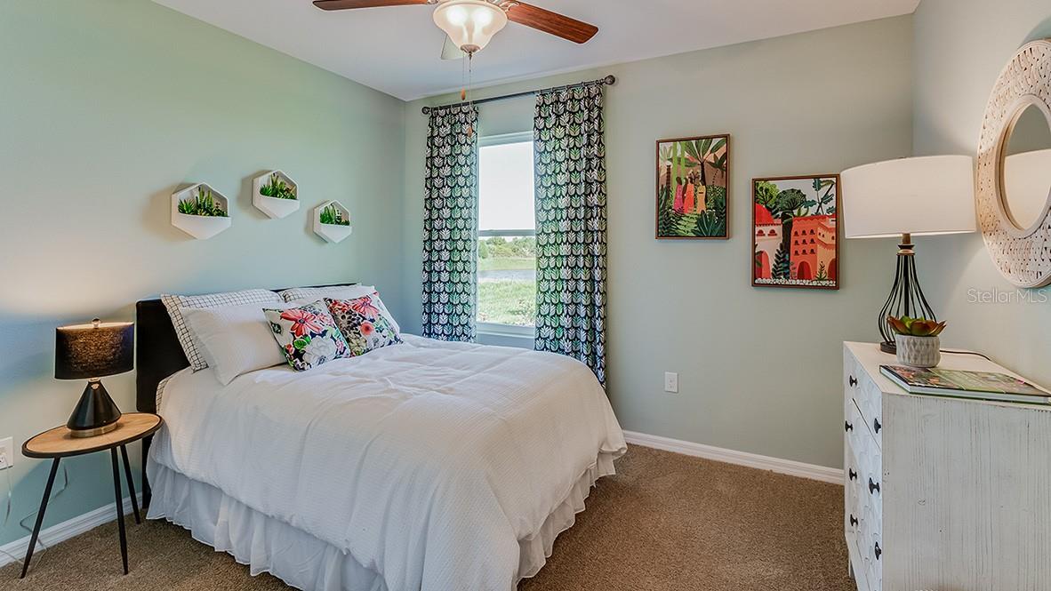 BELLA LAGO - Residential