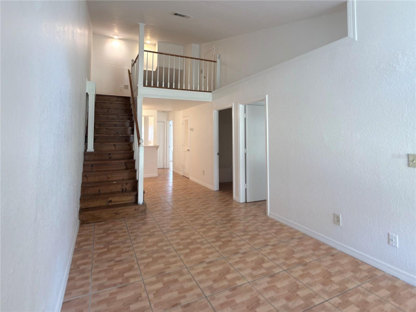 ENCLAVE THE - Residential