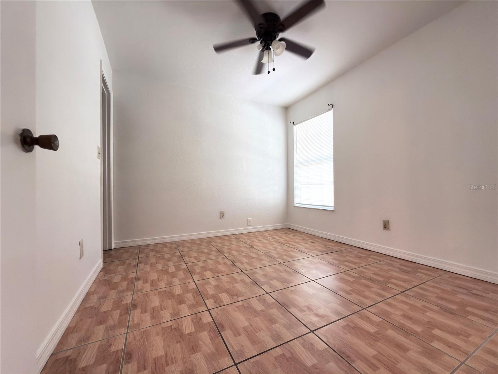 ENCLAVE THE - Residential