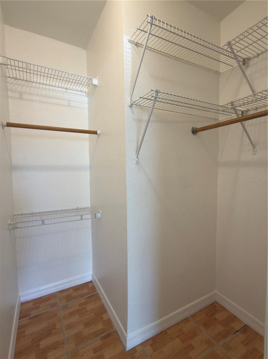 ENCLAVE THE - Residential